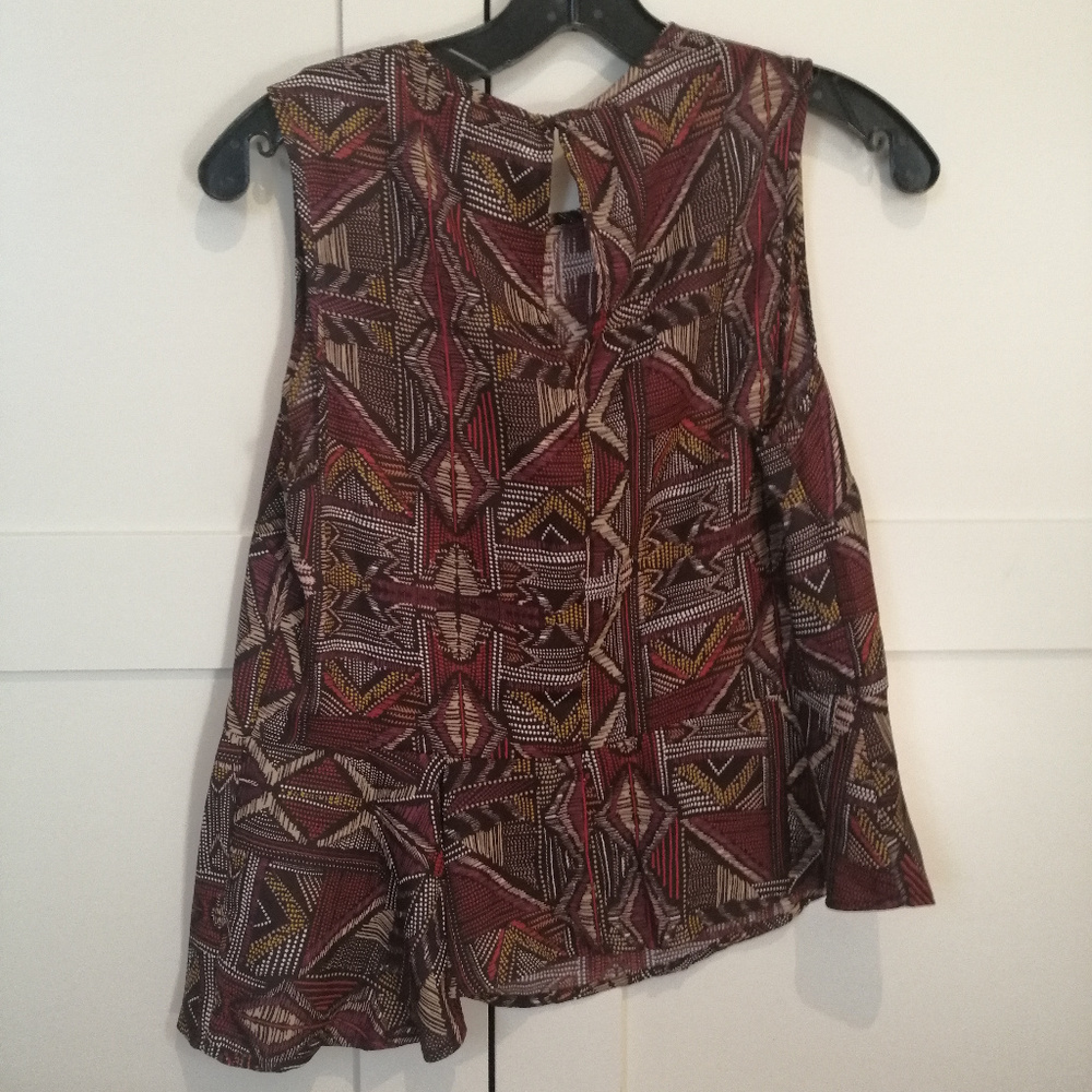 NWT BCBGMAXAZRIA Basic Print Top